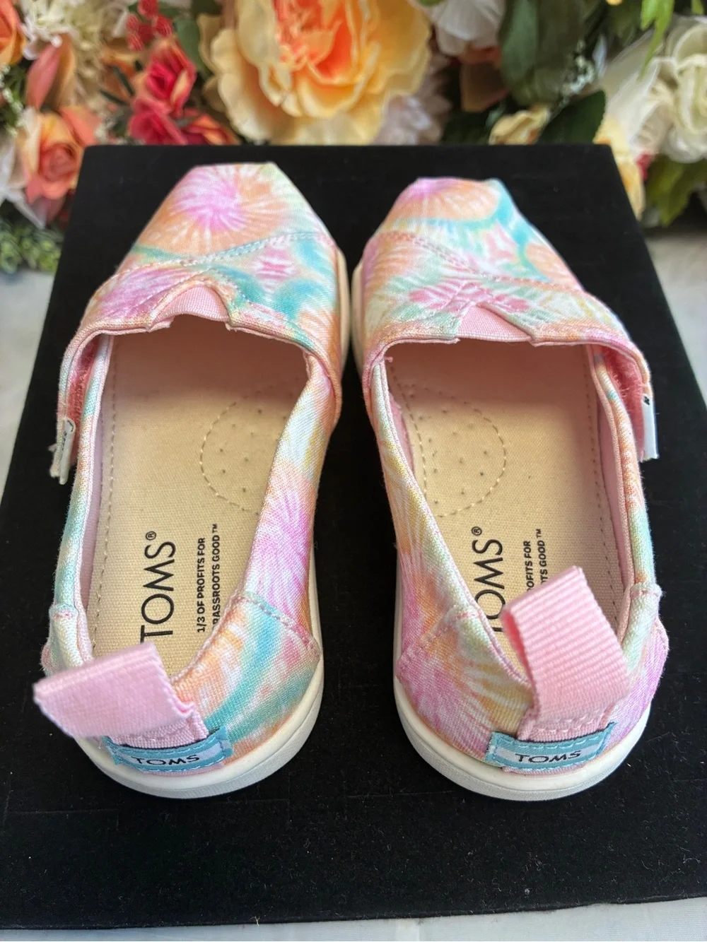 TOMS Tiny Alpargata Neon Pink Multi Tie Dye Twill Toddler Slip-On Shoes Size 9